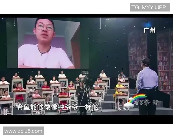 足球明星携手抗疫发声传递希望与团结的感人视频