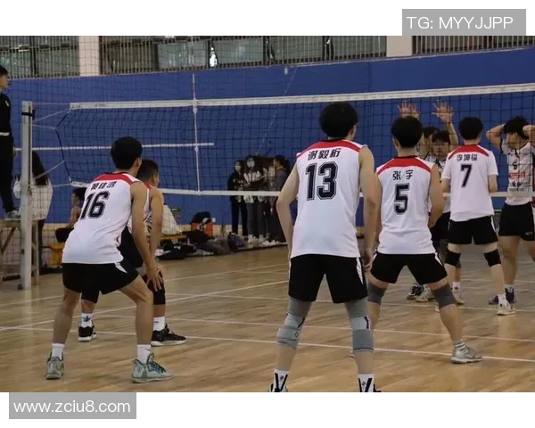 成都排球队与西安排球队的团队协作赛后分析与反思