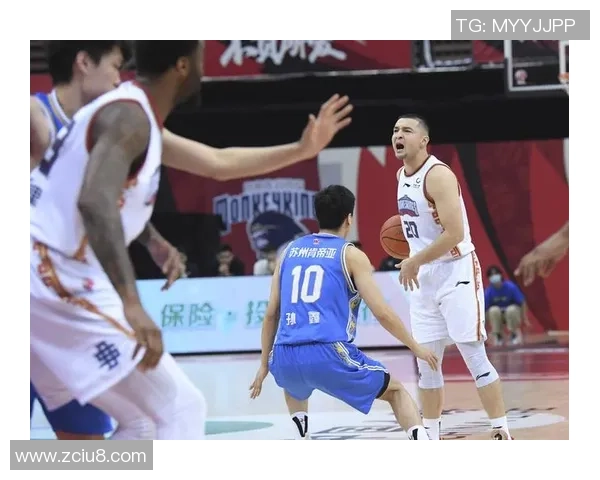 南京篮球队在精英赛中的力量展现与战术分析全面点评