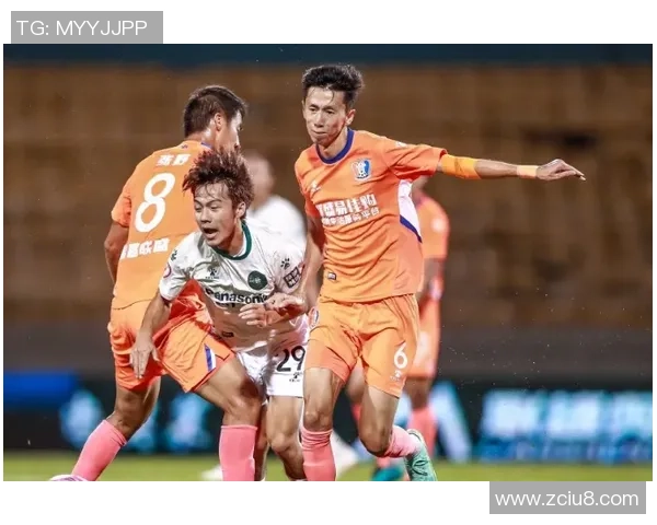 成都羽毛球队在总决赛中以86分稳居积分榜首位展现强劲实力 成都羽毛球队在总决赛中以86分稳居积分榜首位展现强劲实力